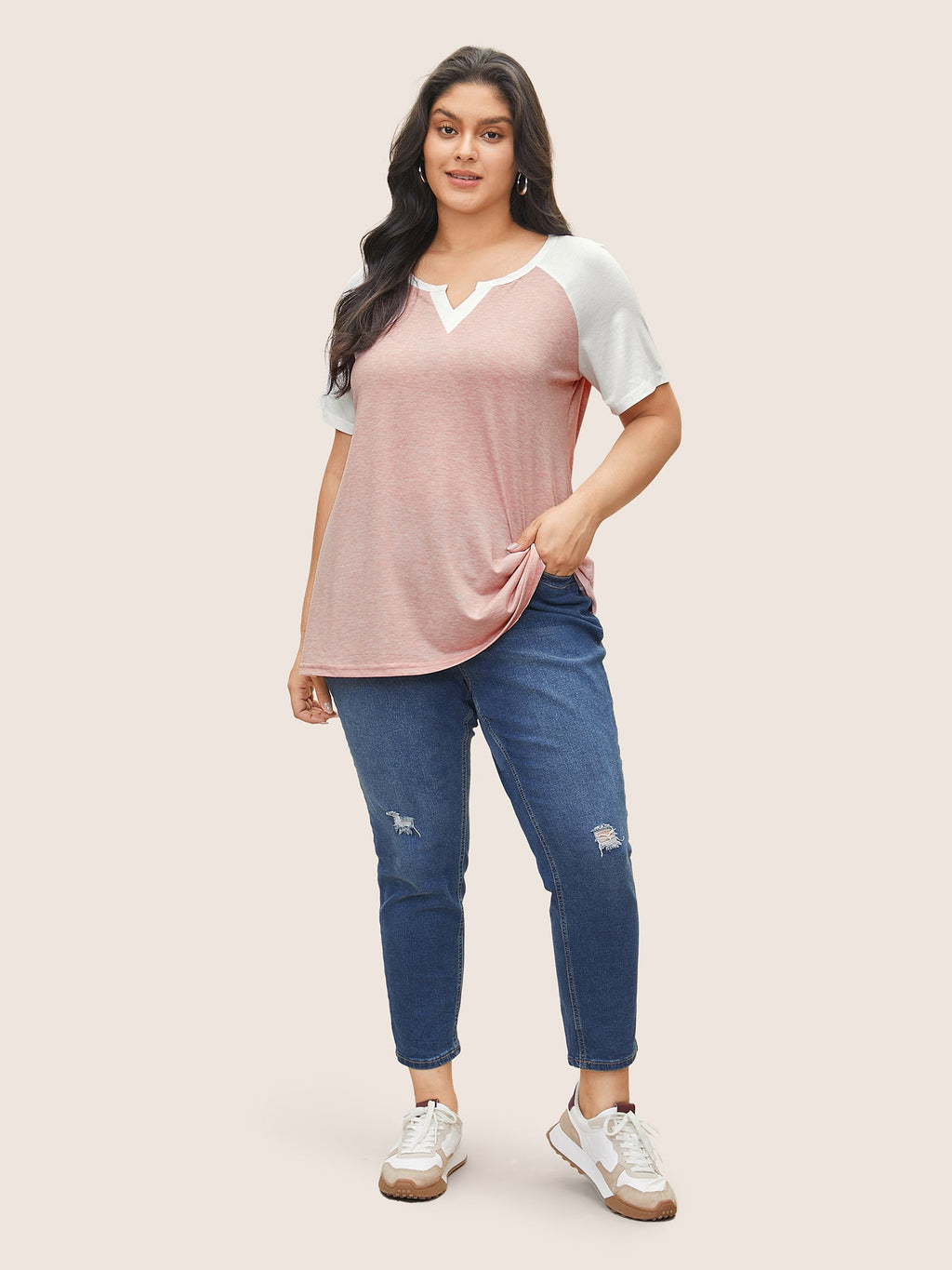 Colorblock Contrast Notched Raglan Sleeve T-shirt