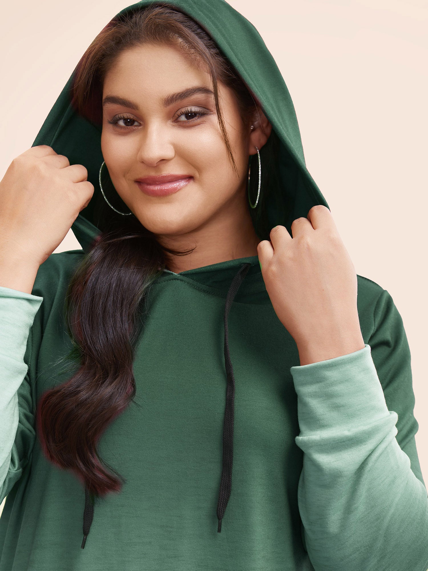 Ombre Pocket Drawstring Hooded Sweatshirt