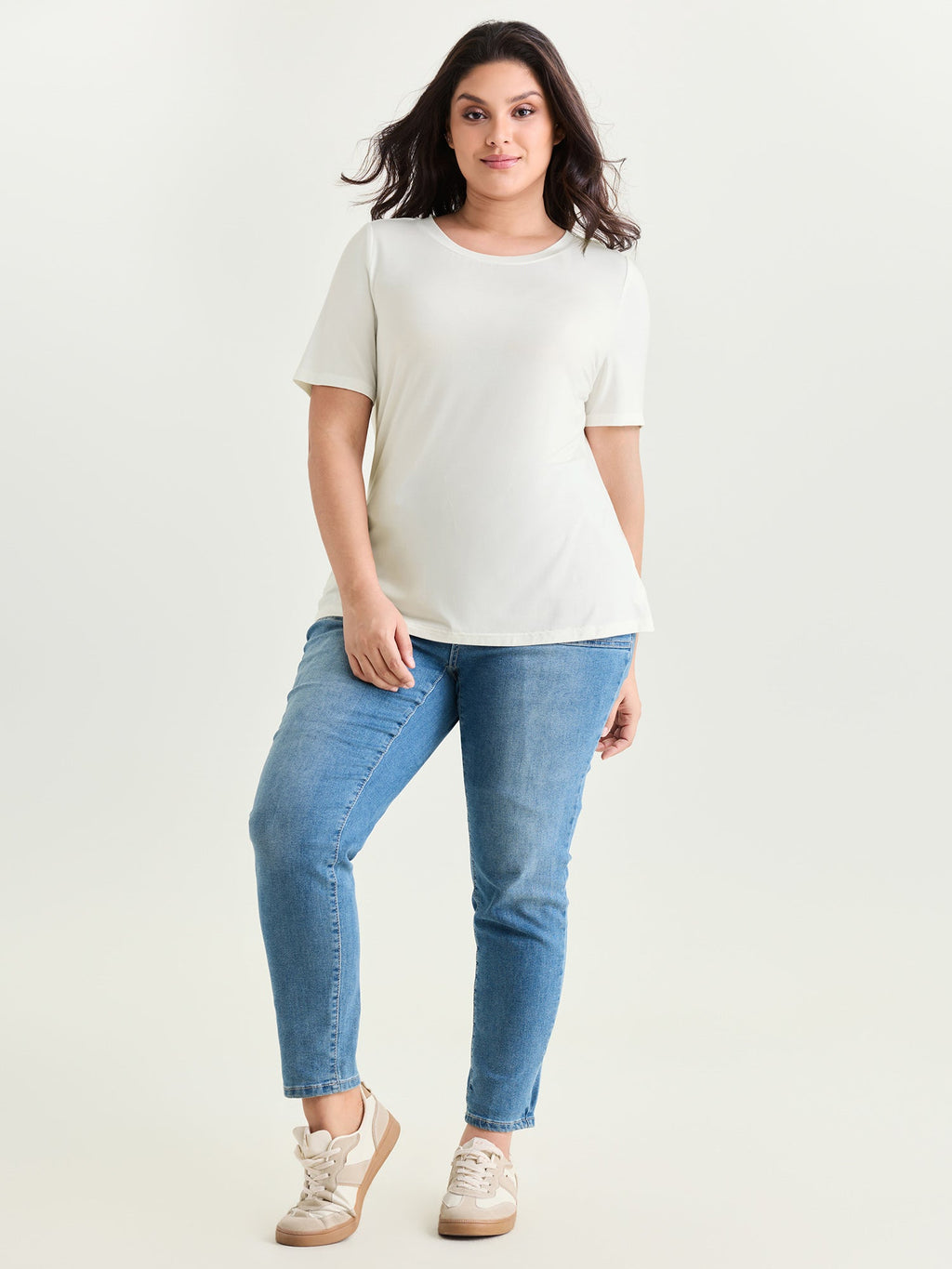 Supersoft Essentials Solid Basic Knit T-shirt