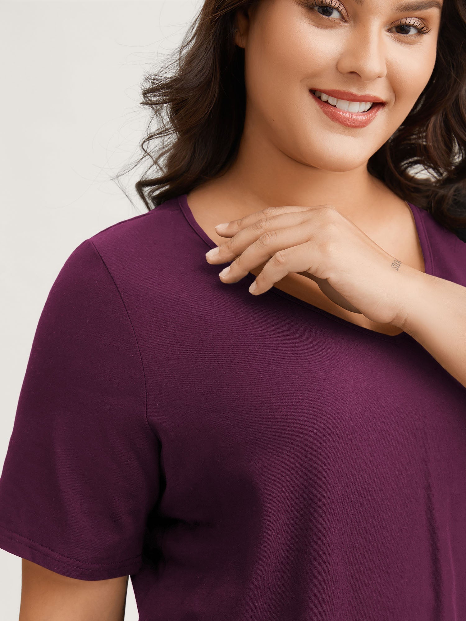 Cotton V Neck Plain Basic T-shirt
